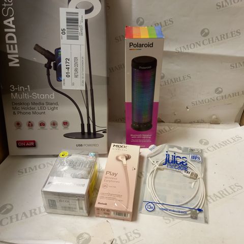 LOT OF APPROX 10 ASSORTED ITEMS TO INCLUDE POLAROID BLUETOOTH SPEAKER, JUICEXXL CHARGING CABLE, 3IN1 MEDIA STATION