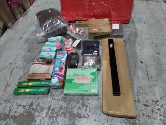 PALLET OF ASSORTED ITEMS TL INCLUDE: METAL SHOULDER BUMPS FREE HANGER, VORFREUDE SPRAY MOP, DRAFT STOPPER, LED METAL LIGHT, 3-IN-1 CAR HOLDRR, SOUNDBAR ETC