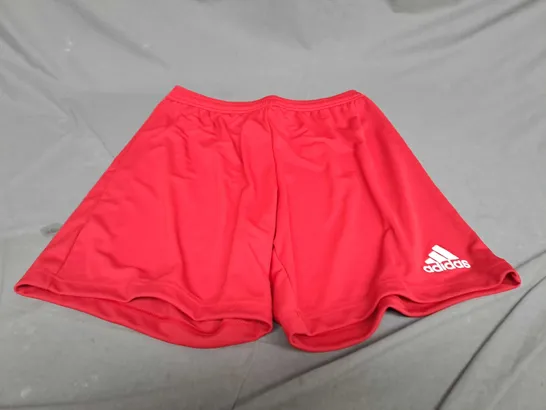 ADIDAS CASUAL SHORTS SIZE M