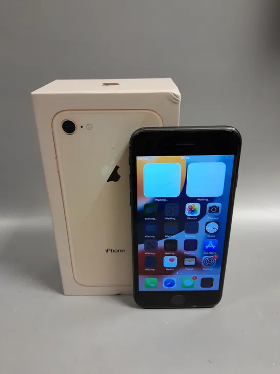 BOXED APPLE IPHONE 8 SMARTPHONE 
