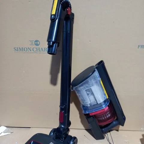 SHARK CORDLESS VACUUM IZ300UKT