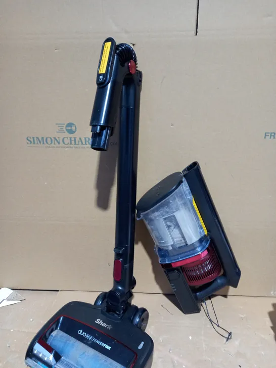 SHARK CORDLESS VACUUM IZ300UKT