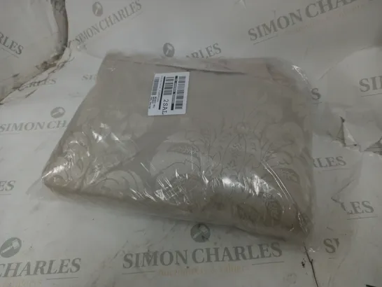 BOSTON CHAMPAGNE DOUBLE DUVET SET RRP £50