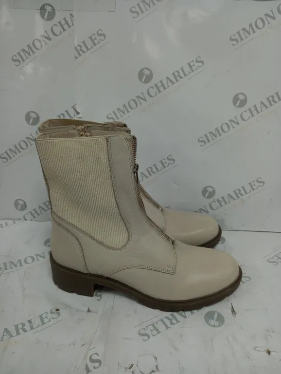 ADES ELODIE HIGH BOOTS IN CREAM - SIZE 7