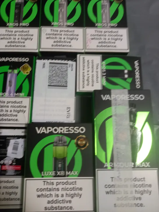 LOT OF APPROXIMATELY 18 ASSORTED VAPORESSO VAPING ITEMS 