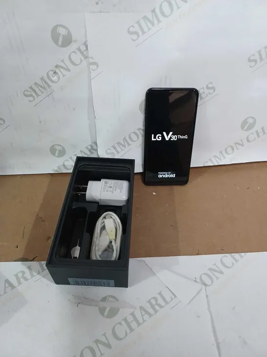 LG V30 SMART PHONE 