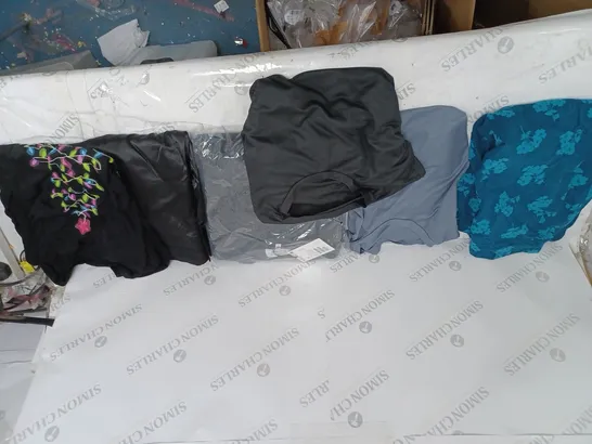 BOX OF ASSORTED CLOTHING ITEMS TO INCLUDE TOPS, TROUSERS, SWEATERS ETC 