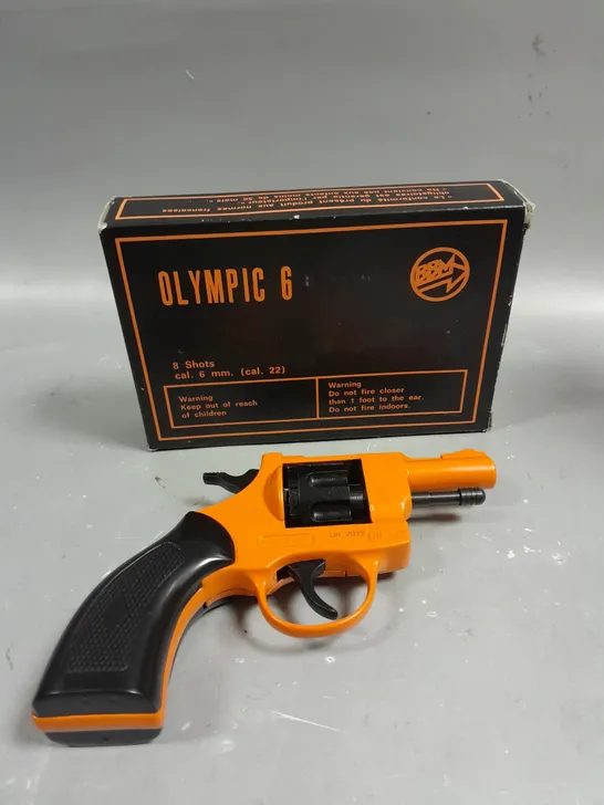 BOXED OLYMPIC 6 8 SHOT STARTER GUN 