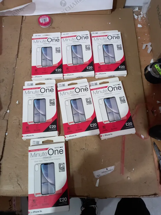 LOT OF 7 TECH 21 MINUTE ONE CLEAR IPHONE XR CASES