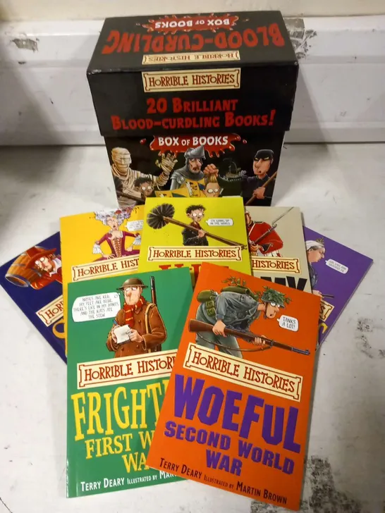 HORRIBLE HISTORIES BLOOD CURDLING BOX OF BOOKS 