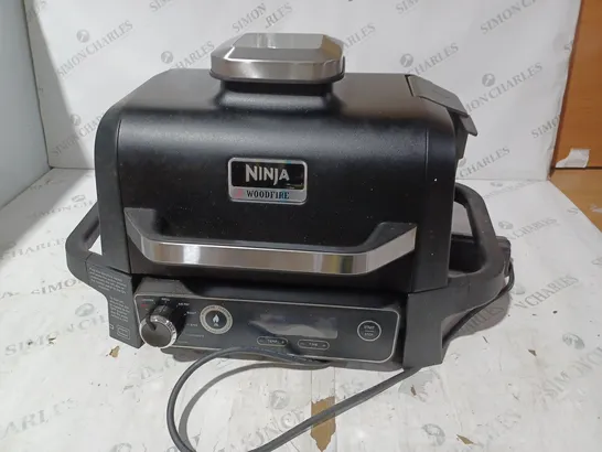 BOXED NINJA WOODFIRE ELECTRIC BBQ GRILL & SMOKER OG701UKQ