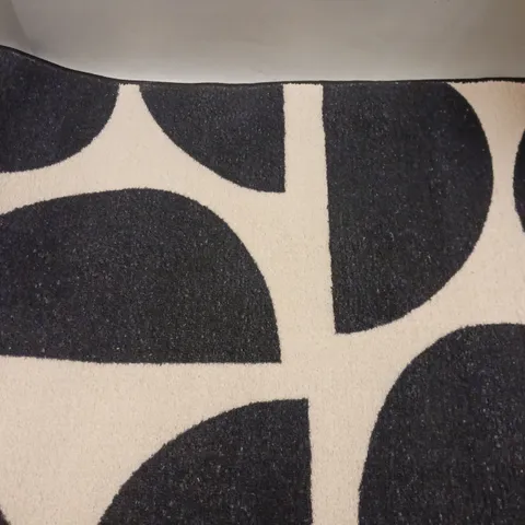 RELAY BLACK & CREAM RUG