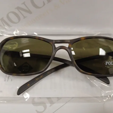 BOX OF APPROX 9 PAIRS OF POLICE 1380 SUNGLASSES 