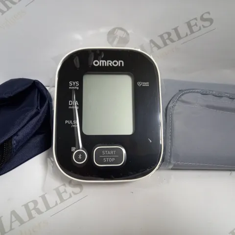 OMRON M2 INTELLI IT AUTOMATIC UPPER ARM BLOOD PRESSURE MONITOR