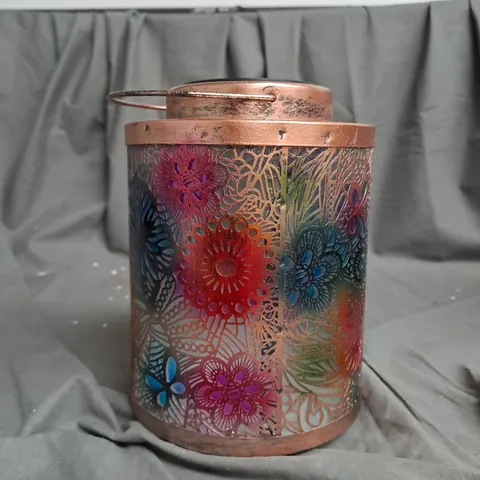 BOXED GARDEN REFLECTIONS RECHARGEABLE BUTTERFLY LANTERN