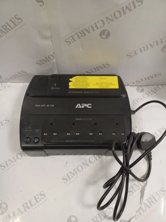 BOXED APC BE700G-UK ES SERIES BATTERY BACKUP 