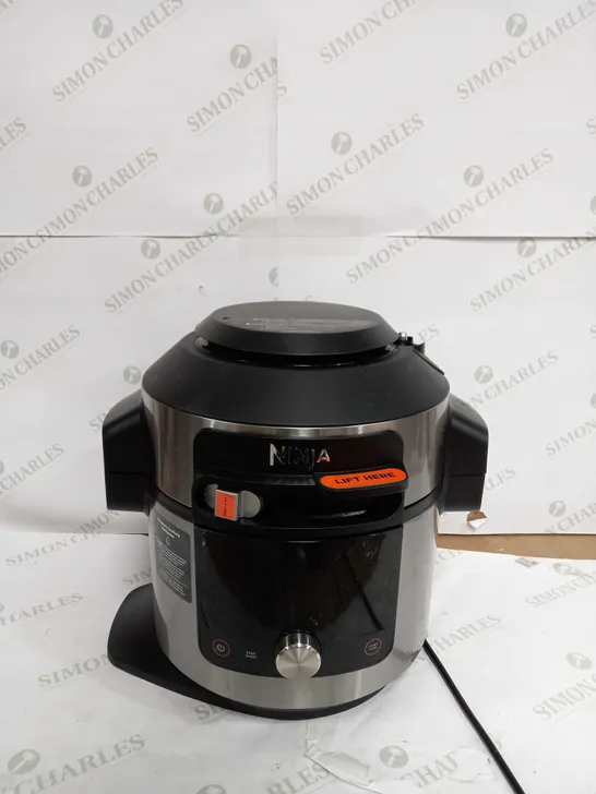 NINJA FOODI SMARTLID 7.5L MULTI COOKER & AIR FRYER