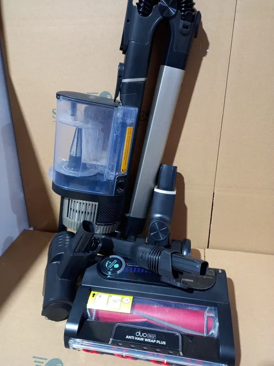 SHARK IZ400UKT VACUUM CLEANER 