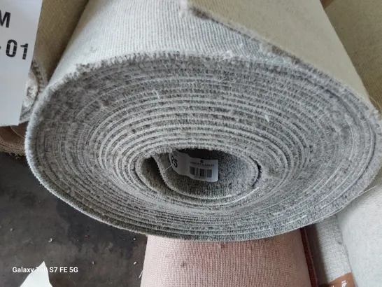 ROLL OF QUALITY HEATHCOTE GREY CARPET APPROXIMATELY 4M × 15M