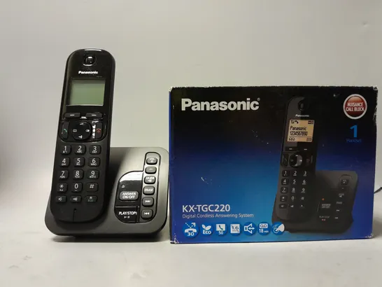 BOXED PANASONIC KX-TGC220 DIGITAL CORDLESS ANSWERING SYSTEM 