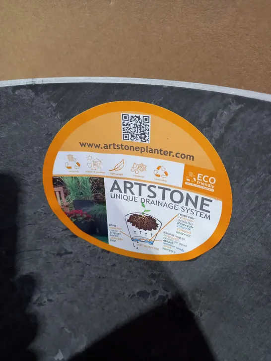 ARTSTONE PLANTER 