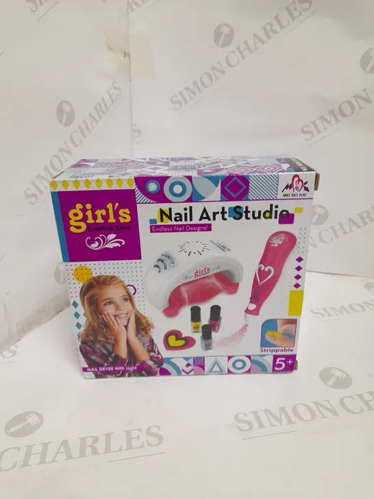 GIRLS CREATIVE STYLE NAIL ART STUDIO 