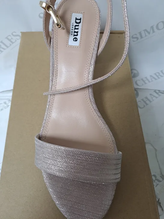 BOXED DUNE LONDON METALLIC-FABRIC BARELY THERE SANDAL SIZE 6 