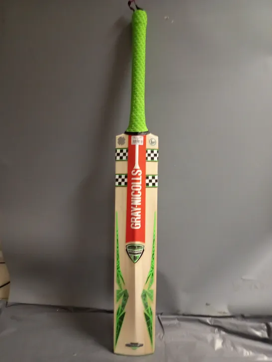 GARY NICHOLAS SHCOKWAVE 2.3 150 CRICKET BAT