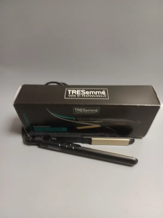 BOXED TRESEMME CERAMIC STYLER 230 