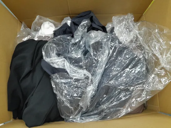 BOX OF APPROXIMATELY 25 ASSORTED CLOTHING ITEMS TO INCUDE - TROUSERS , SKIRT , JUMPER , SOCKS ETC