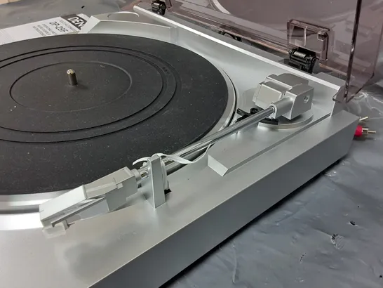 DENON DP-29F FULLY AUTOMATIC TURNTABLE SYSTEM