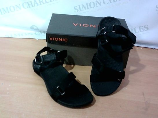 BOXED PAIR OF VIONIC - SIZE 6