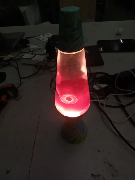 BOXED CLASSIC LAVA LAMP - RED 