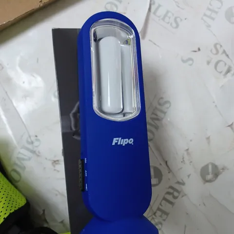 BOX OF 4 FLIPO FLASH LIGHTS 