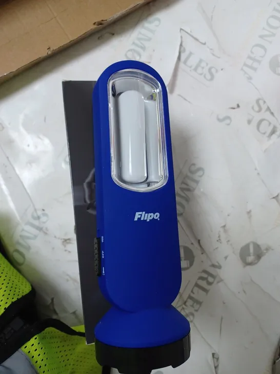 BOX OF 4 FLIPO FLASH LIGHTS 