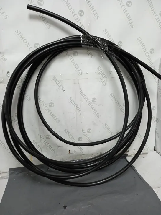 PALSTIC TUBING IN BLACK - SIZE UNSPECIFIED