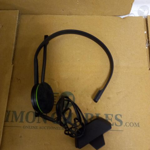 XBOX WIRED CHAT HEADSET	