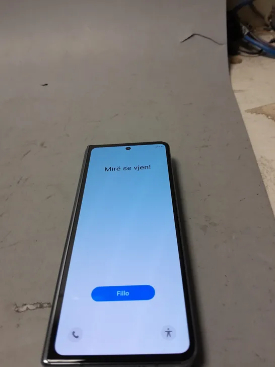 SAMSUNG GALAXY Z FOLD 4 