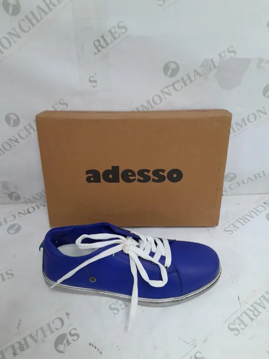 BOXED ADESSO ELECTRIC BLUE LACED TRAINER SIZE 7 