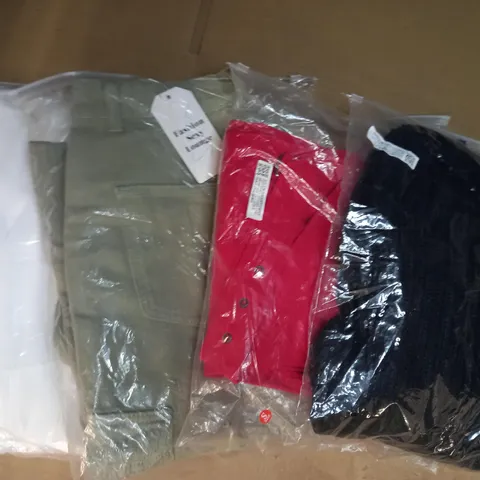 BOX OF APPROXIMATELY 10 ASSORTED CLOTHING AND FASHION ITEMS OF VARIOUS COLOURS AND STYLES