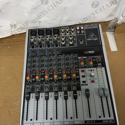 XENYX 1204USB PREMIUM 12 IN-PUT BUS MIXER