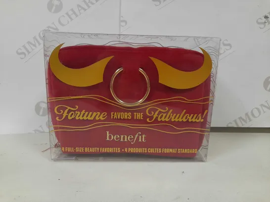 BOXED BENEFIT FORTUNE FAVOURS THE FABULOUS GIFT SET