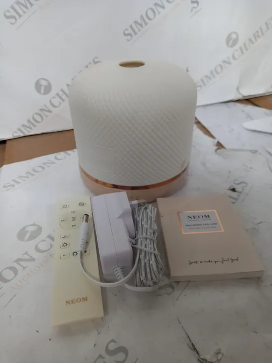 NEOM ORGANICS WELLBEING POD LUXE ESSENTIAL OIL DIFFUSER