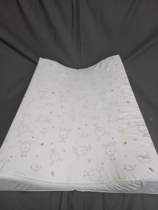 SOFT BABY CHANGING MAT 