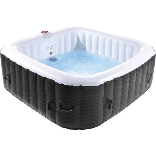 BOXED FREEPORT PARK 240V 6 PERSON - PERSON 130 - JET VIYNL SQUARE PLUG AND PLAY HOT TUB 