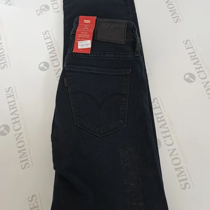 DENIM SLIM FIT JEANS SIZE UNSPECIFIED 4573850-Simon Charles Auctioneers