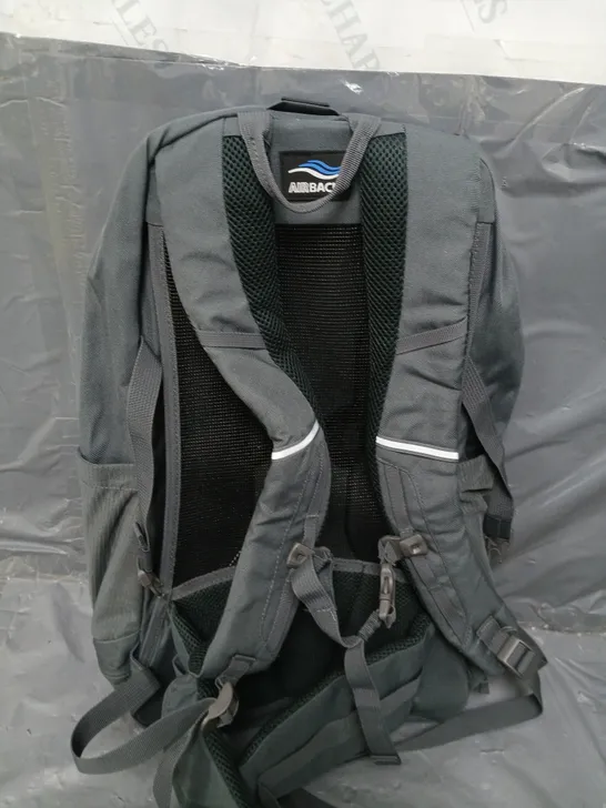 MOUNTAIN WAREHOUSE PACE 30L BACKPACK IN GREY