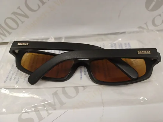 BOX OF APPROX 9 PAIRS OF POLICE 1334 SUNGLASSES 