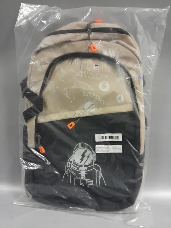 SPACE THEMED RUCKSACK IN BLACK/BEIGE