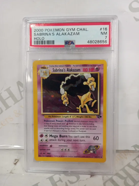 POKÉMON FRAMED AND GRADED COLLECTIBLE TRADING CARD - SABRINA'S ALAKAZAM HOLO (2000)